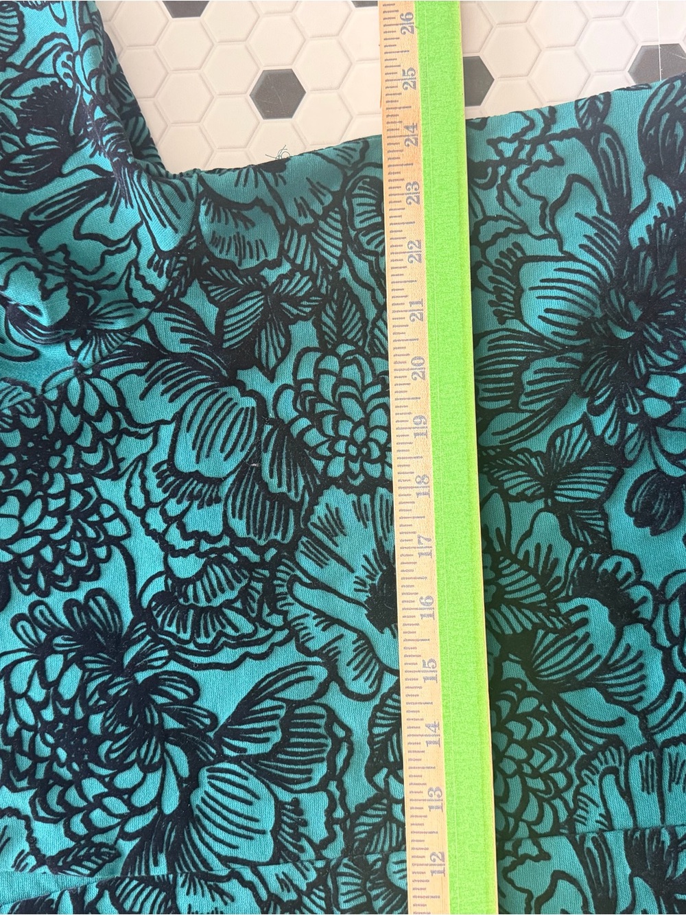 Lands’ End Plus Size Floral Tunic Top | Size 1X - Picture 8 of 9